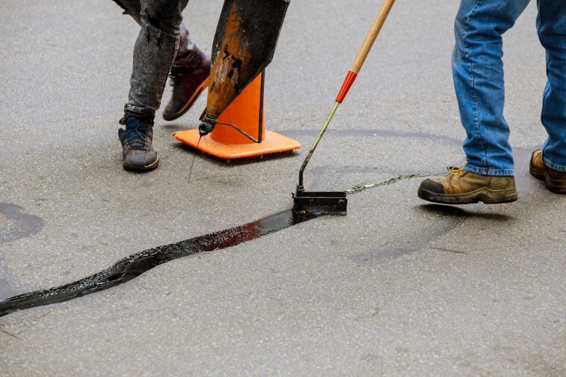 Asphalt Cracks Repair in Savannah, GA