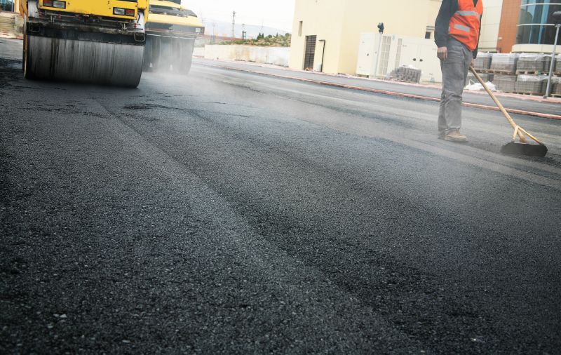 Commercial Asphalt Service in Los Angeles, CA