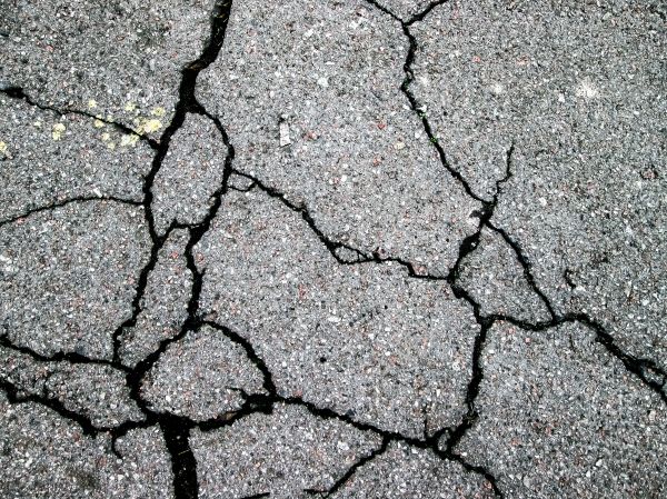 Driveway Crack Sealing Service